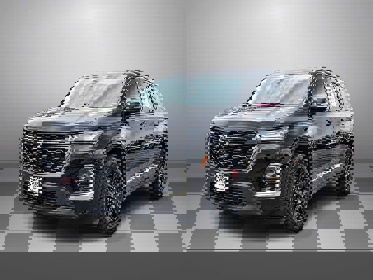 Used 2023 Chevrolet Traverse Premier w/ Redline Edition image 3