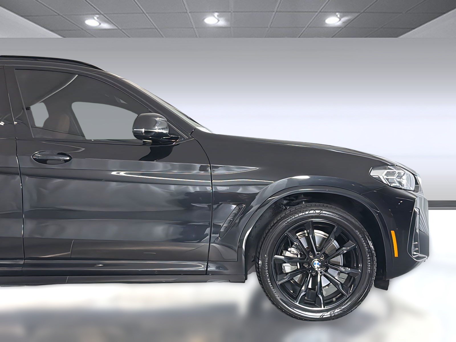 Used 2024 BMW X3 xDrive30i w/ M Sport Package AWD/4WD image 34
