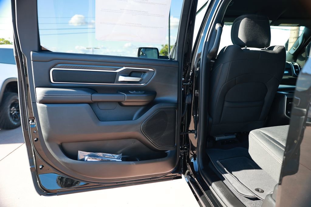 New 2026 RAM 1500 Big Horn AWD/4WD image 30