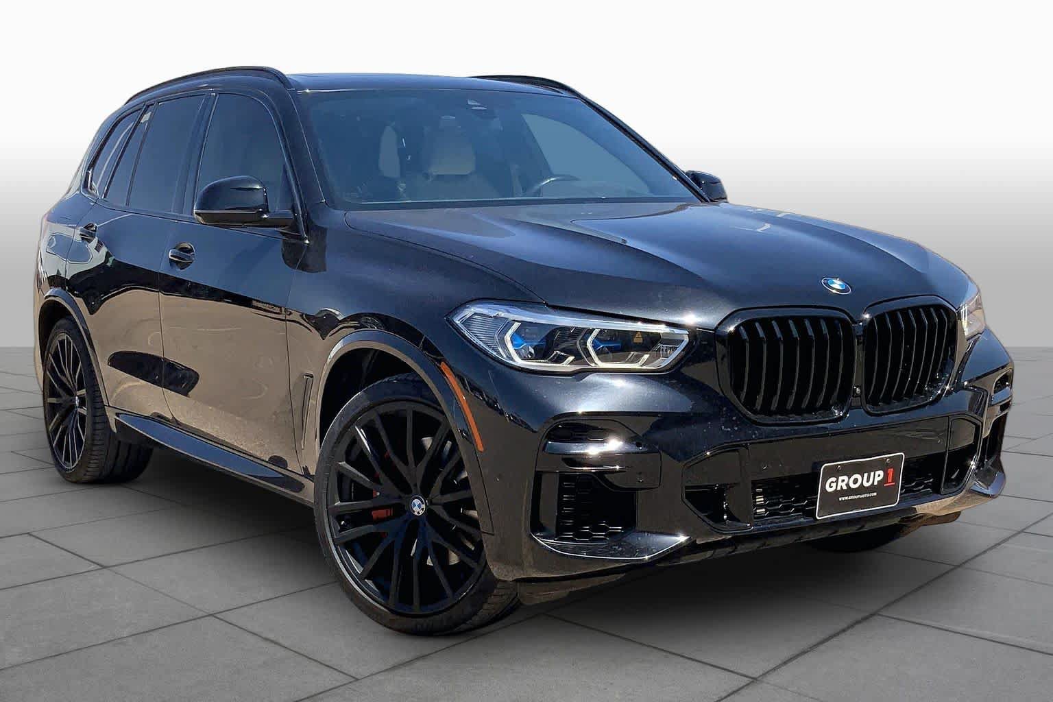 Used 2022 BMW X5 xDrive40i w/ M Sport Package AWD/4WD image 3