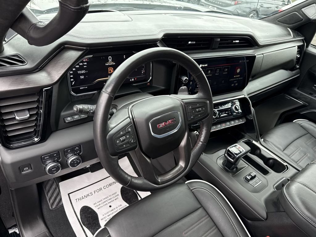 Used 2024 GMC Sierra 1500 AT4X image 16