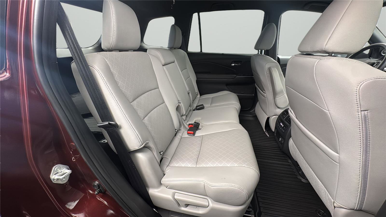 Used 2021 Honda Passport Touring image 13