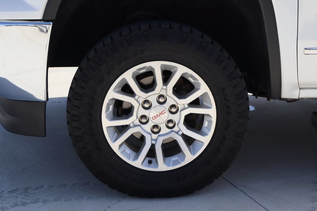 Used 2017 GMC Sierra 1500 SLT AWD/4WD image 32
