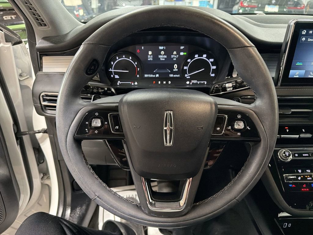 Certified 2022 Lincoln Corsair AWD w/ Equipment Group 101A image 11
