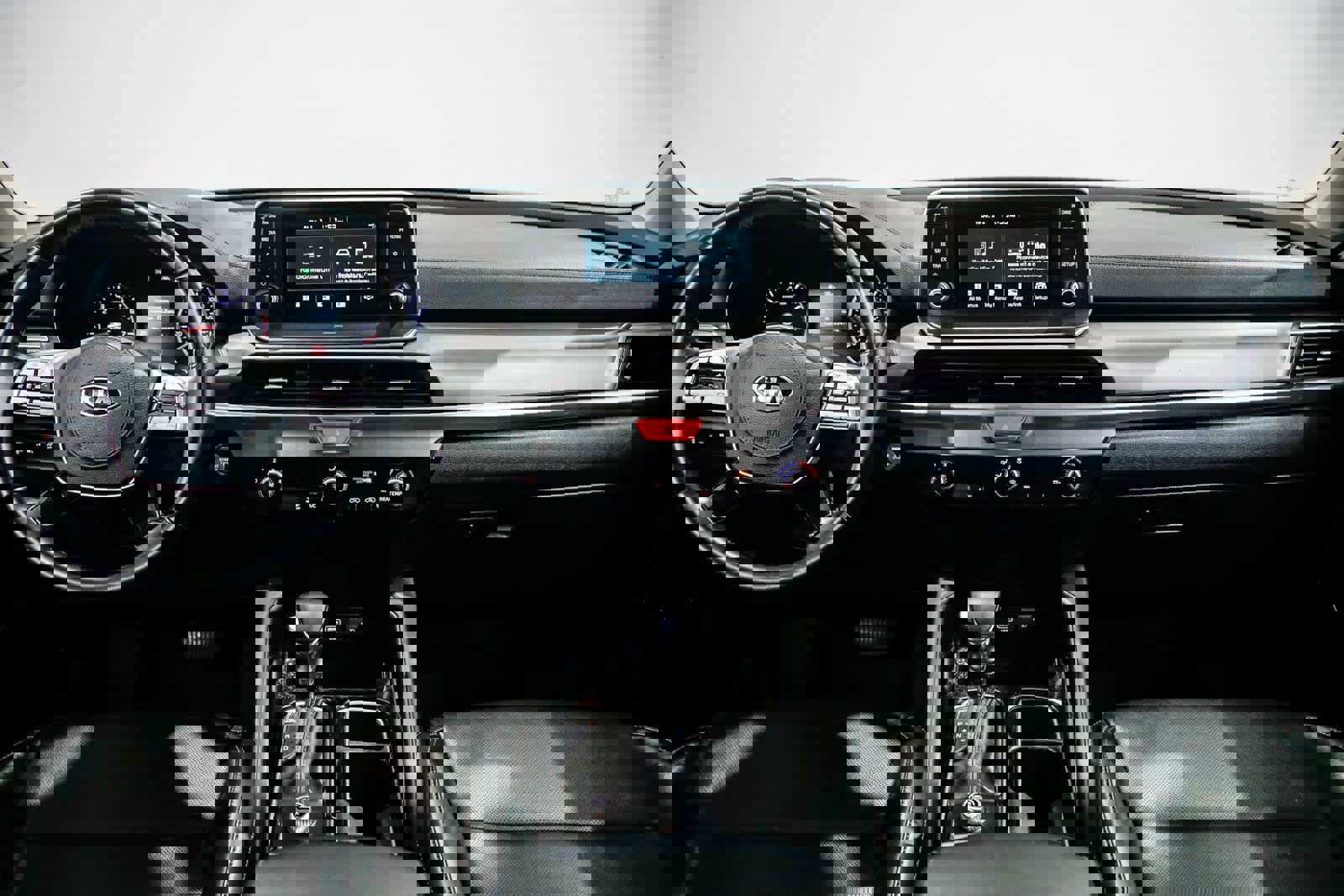 Used 2021 Kia Telluride LX image 11