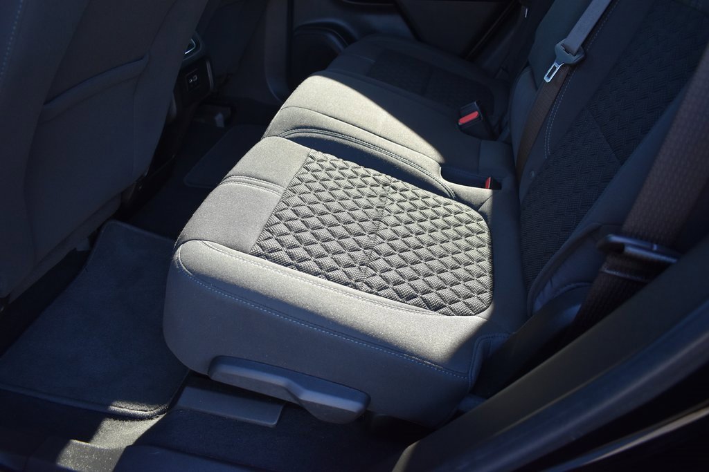 Used 2021 Chevrolet Blazer LT w/ LPO, Black Accent Package image 9