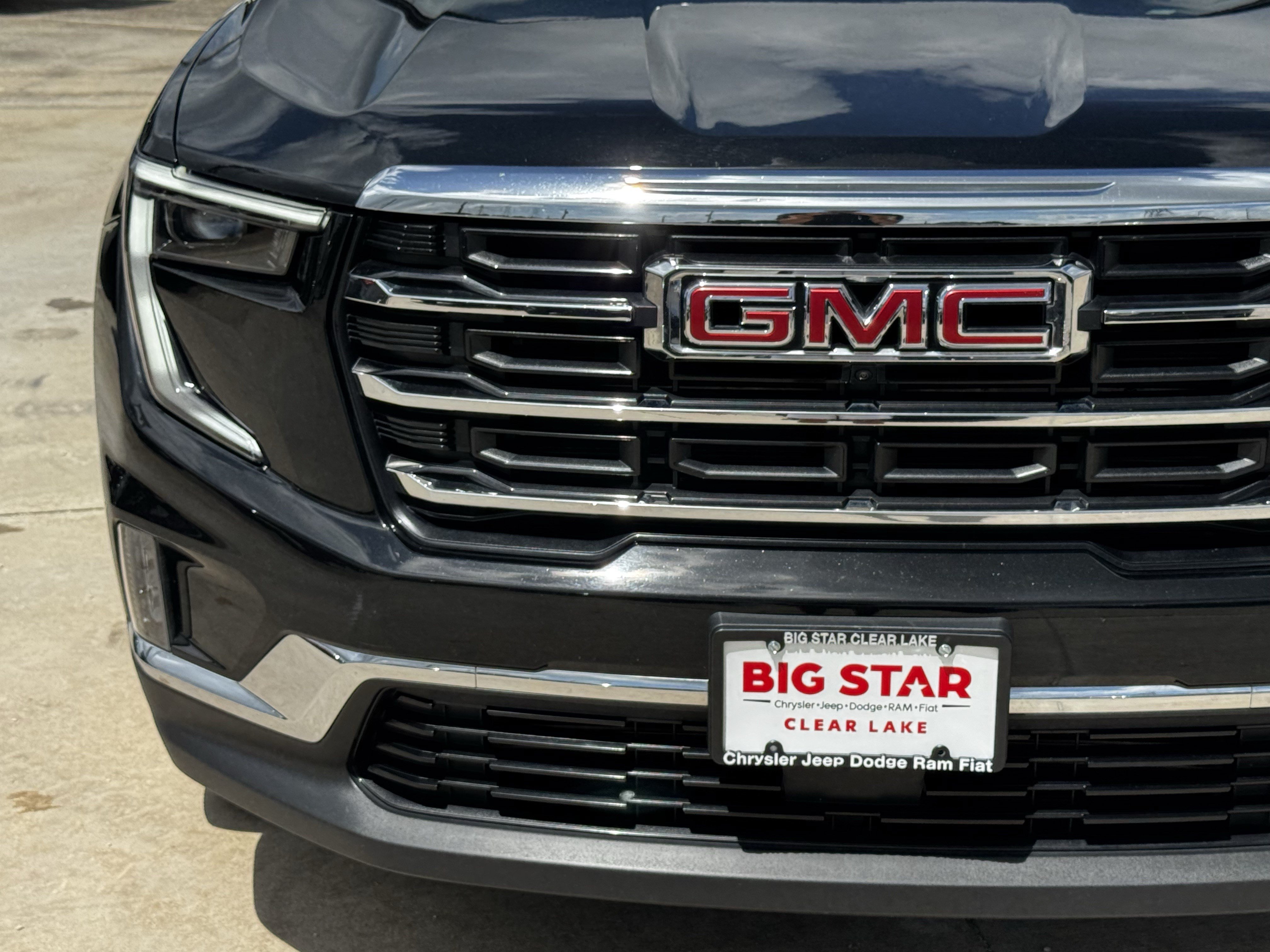 Used 2024 GMC Acadia Elevation FWD image 6