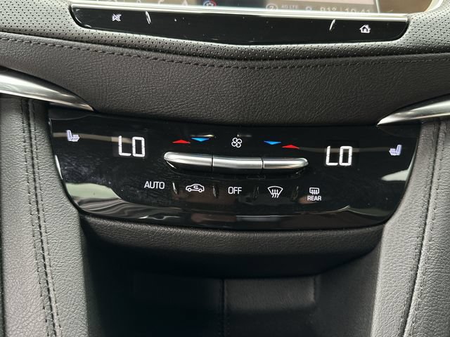 Certified 2023 Cadillac XT5 Premium Luxury FWD image 27
