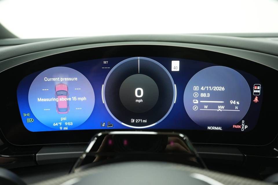 New 2026 Porsche Macan 4 Electric AWD/4WD image 14
