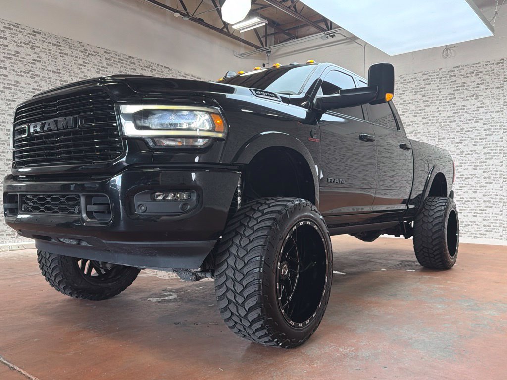 Used 2022 RAM 2500 Laramie AWD/4WD image 3
