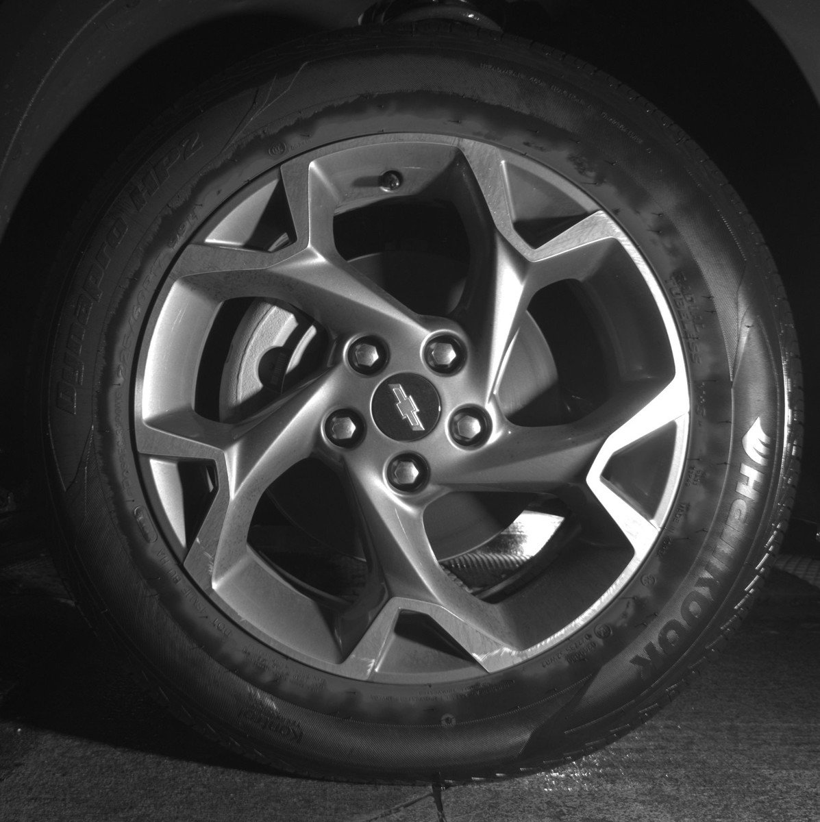 Used 2025 Chevrolet Trax LT FWD image 12