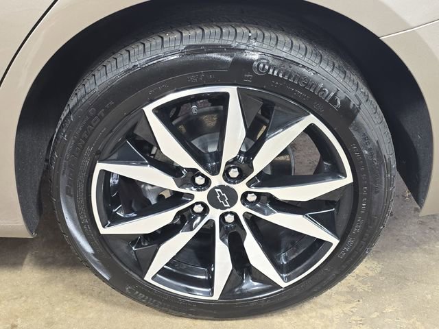 Used 2024 Chevrolet Malibu RS FWD image 33
