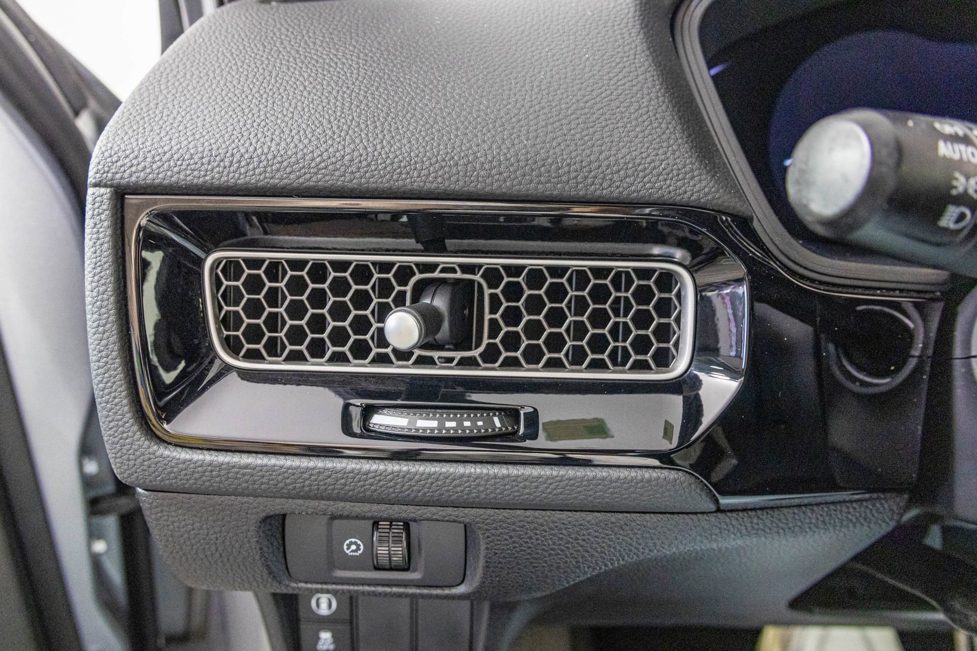 Used 2022 Honda Civic Sport image 20