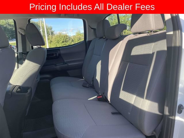 Used 2018 Toyota Tacoma SR AWD/4WD image 17