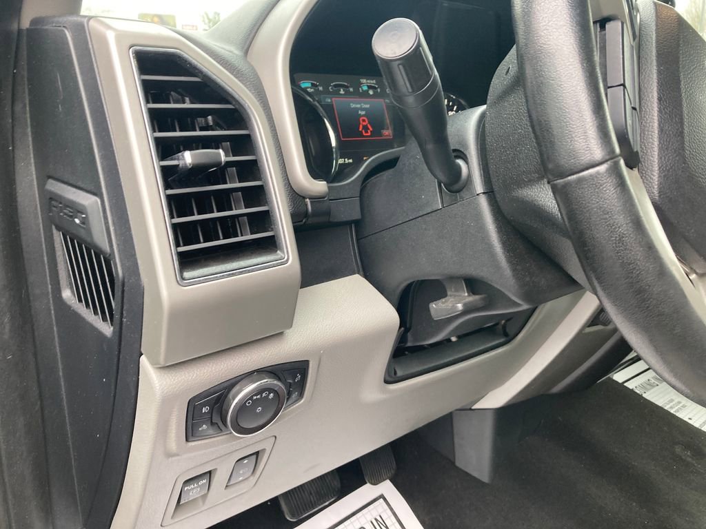 Used 2019 Ford F150 Lariat w/ Trailer Tow Package AWD/4WD image 17