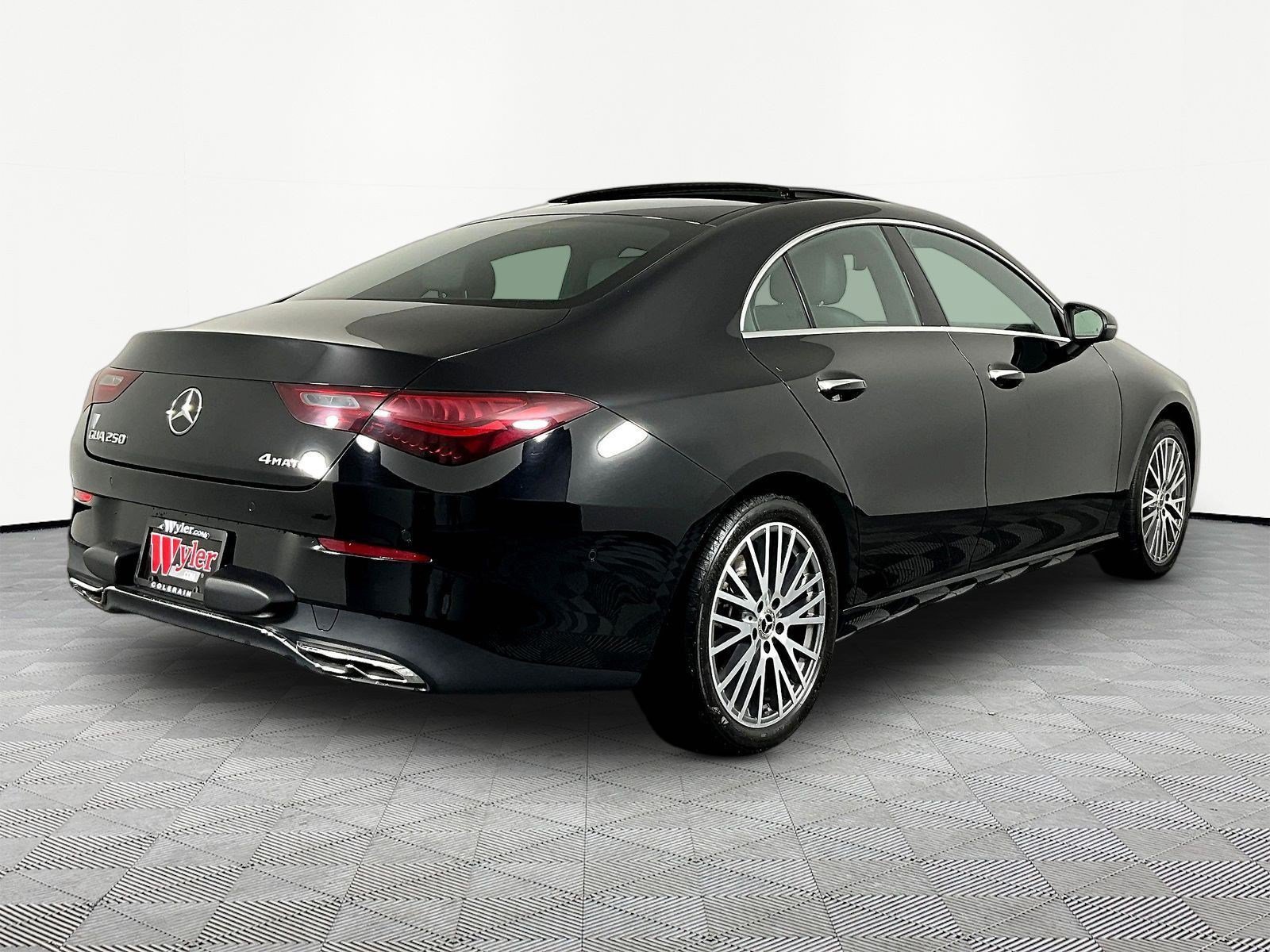 Used 2025 Mercedes-Benz CLA 250 4MATIC image 6