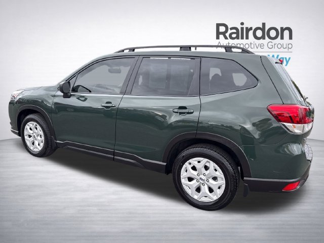 Used 2023 Subaru Forester AWD/4WD image 5