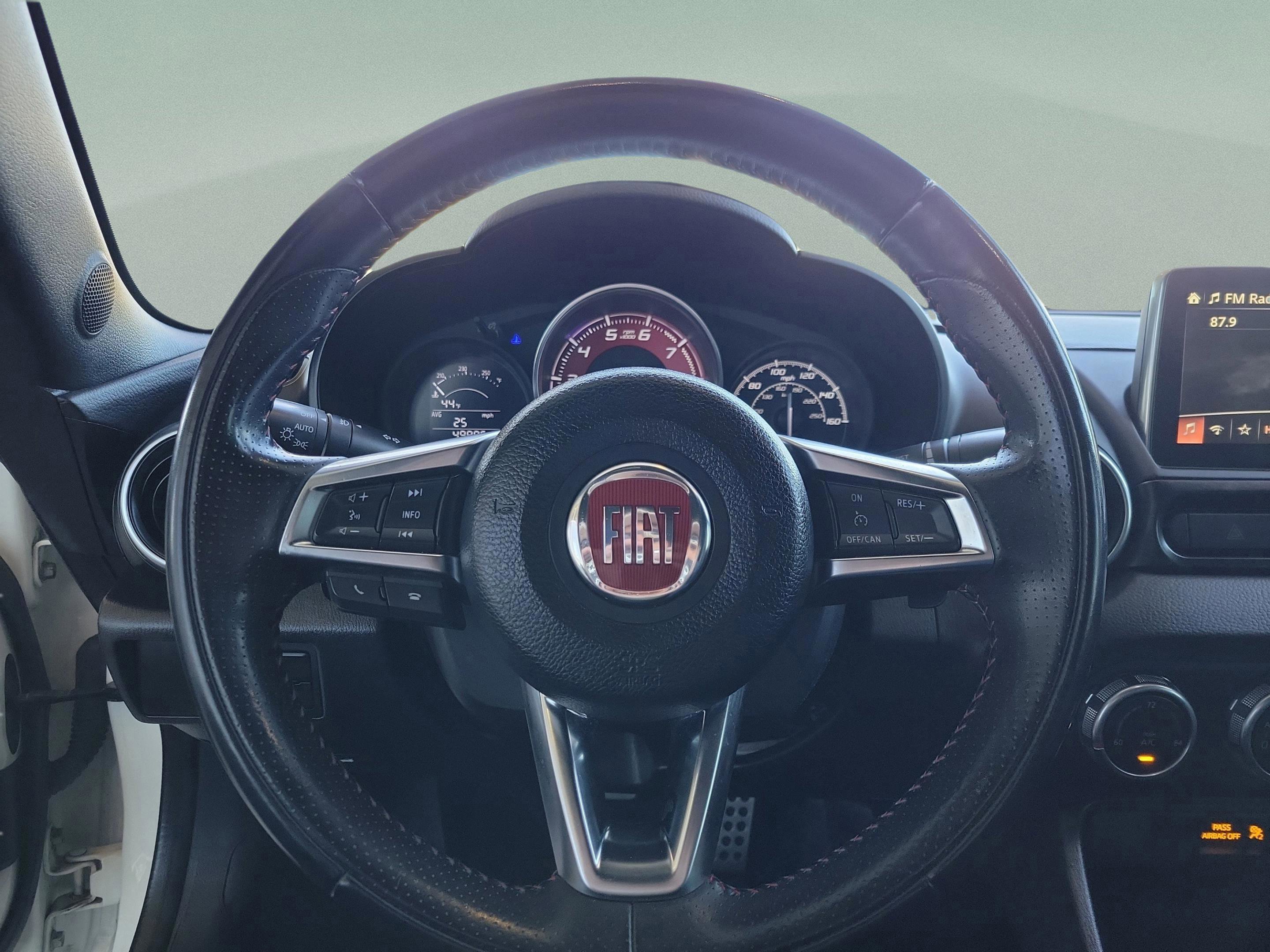 Used 2017 FIAT 124 Spider Abarth image 19