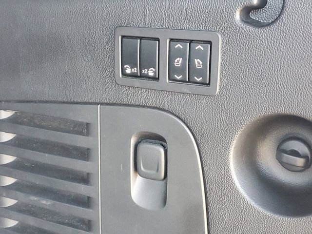 Used 2015 Cadillac Escalade ESV Platinum image 9