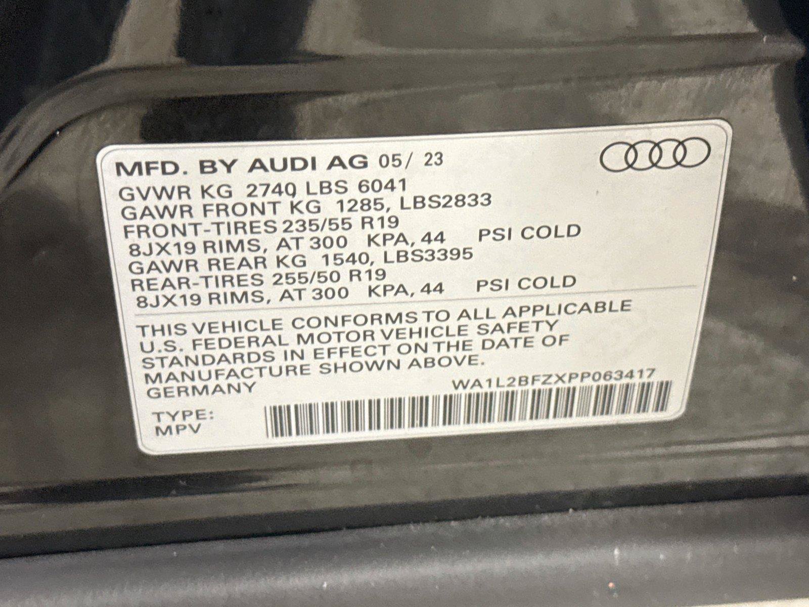 Used 2023 Audi Q4 e-tron Premium Plus w/ Premium Plus AWD/4WD image 34
