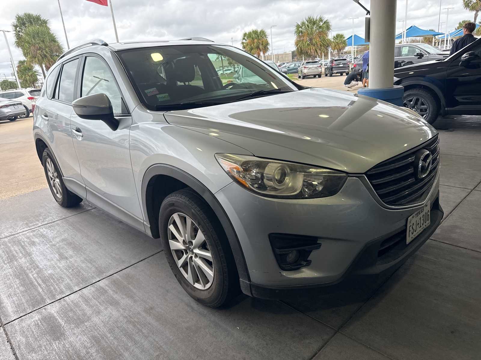 Used 2016 MAZDA CX-5 Touring w/ Bose/Moonroof Package image 2