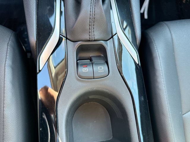 Used 2025 Toyota Corolla Cross XLE w/ Convenience Package AWD/4WD image 59