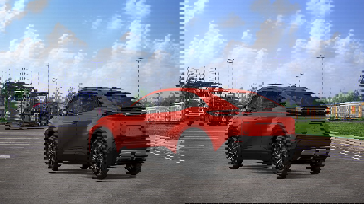 New 2026 Toyota C-HR AWD/4WD image 6