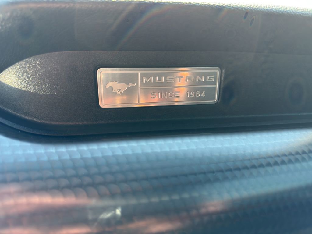 Used 2017 Ford Mustang GT Premium w/ GT Performance Package RWD image 32