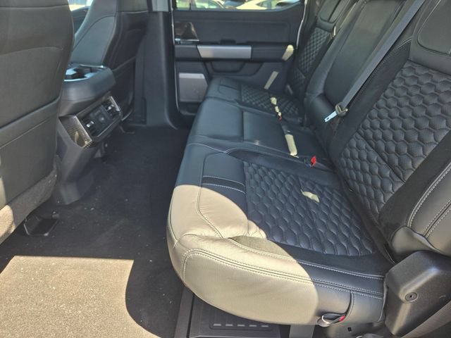 New 2026 Ford F250 Lariat w/ Black Appearance Package AWD/4WD image 15