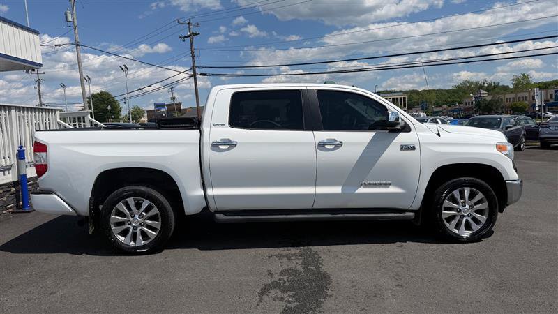 Used 2015 Toyota Tundra Limited w/ Limited Premium Package AWD/4WD image 7