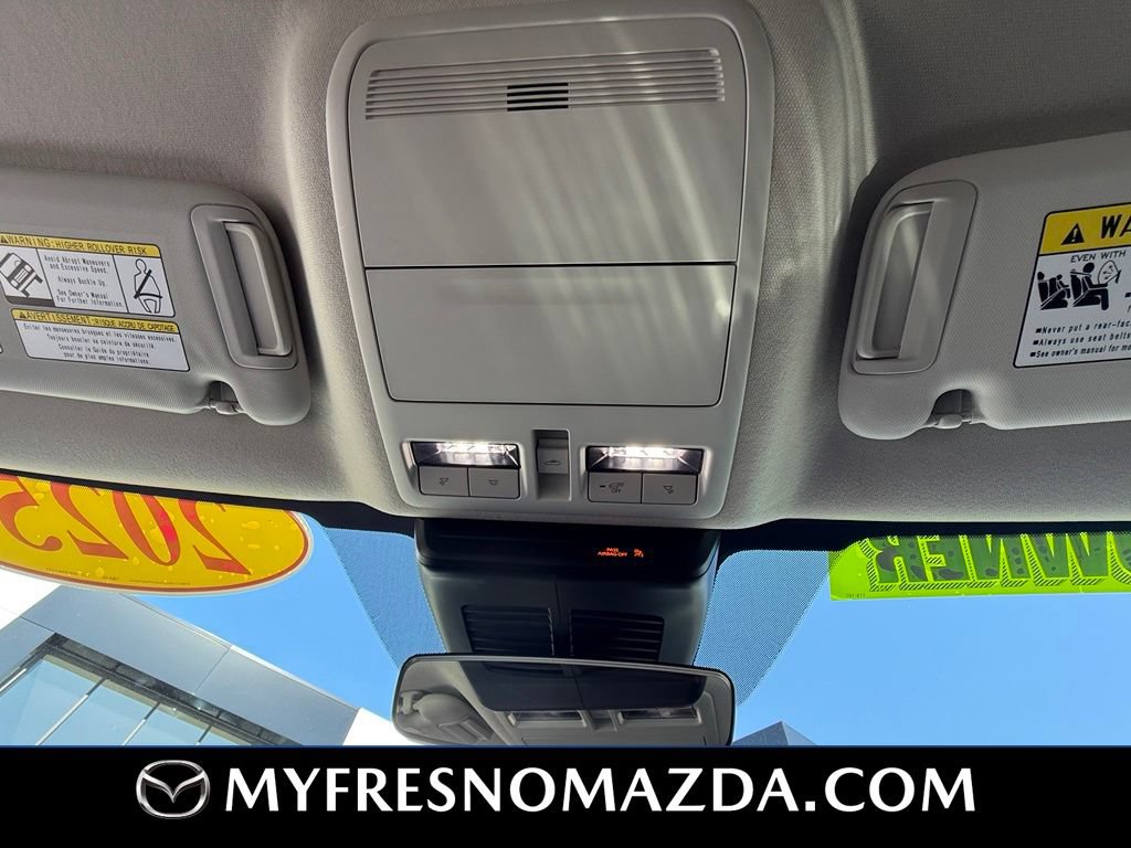 Used 2025 MAZDA CX-30 AWD 2.5 S w/ Preferred Package image 33