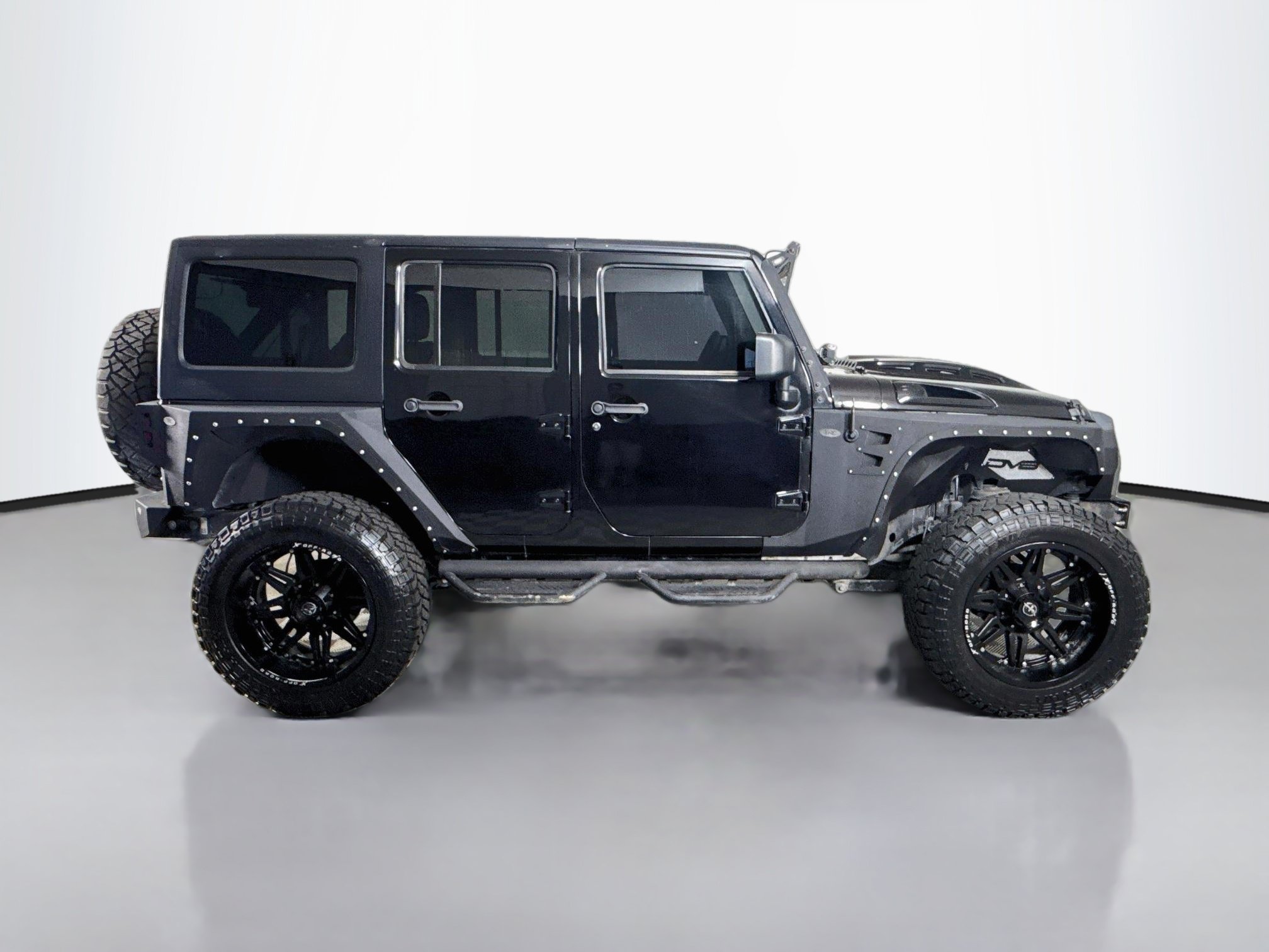 Used 2018 Jeep Wrangler Unlimited Rubicon w/ Cold Weather Group AWD/4WD image 11