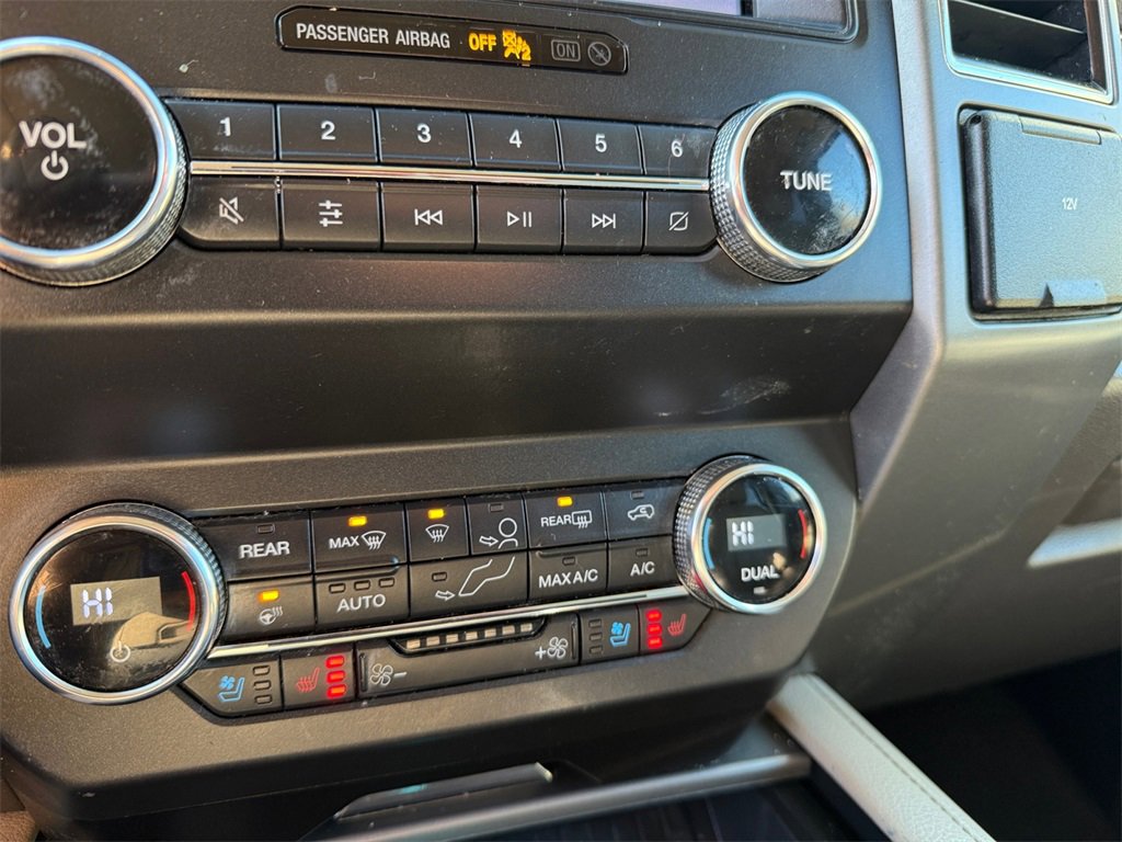 Certified 2019 Ford Expedition XLT w/ Equipment Group 202A image 24