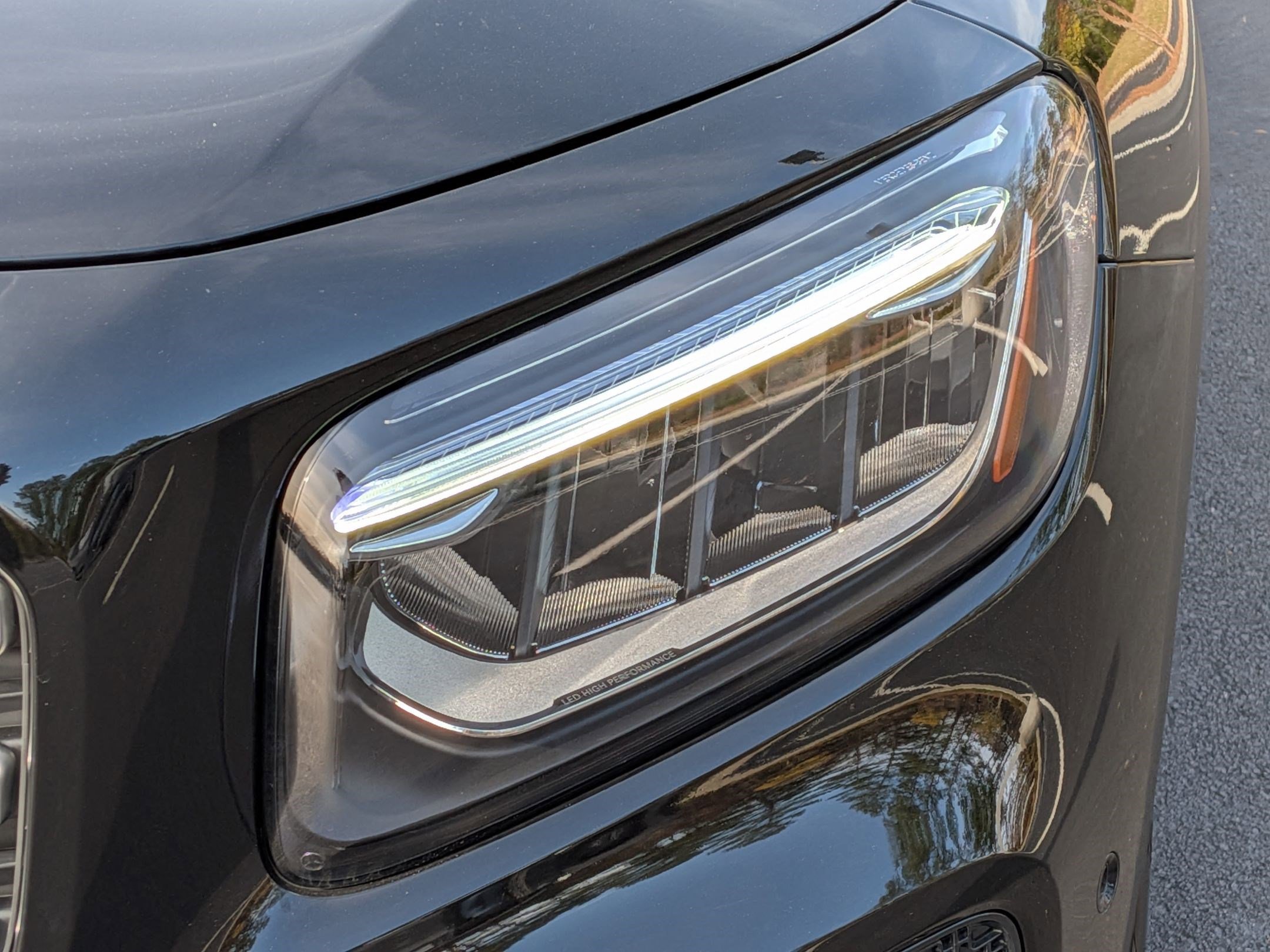 New 2026 Mercedes-Benz GLB 250 image 6