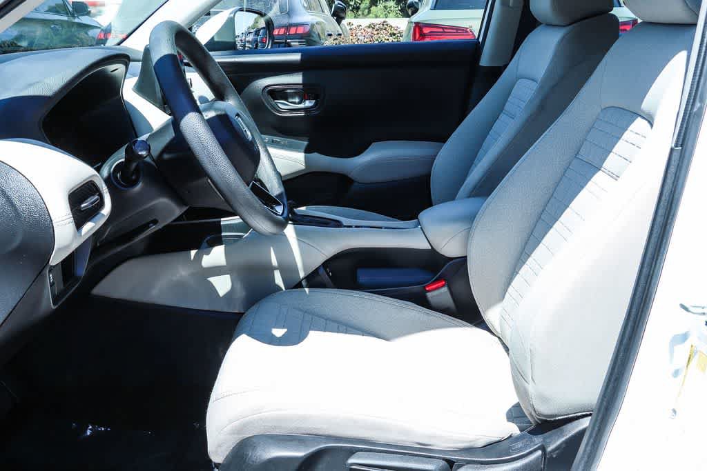 Used 2024 Honda HR-V LX image 16
