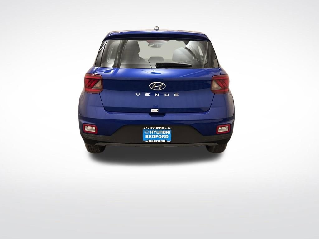 Certified 2026 Hyundai Venue SE image 6