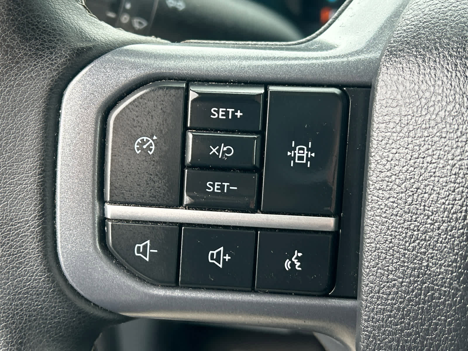 Used 2024 Ford F150 XLT AWD/4WD image 22
