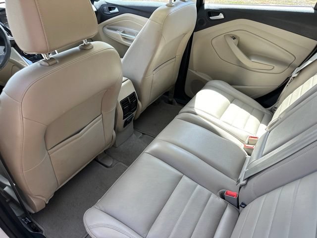 Used 2013 Ford C-MAX SEL FWD image 16