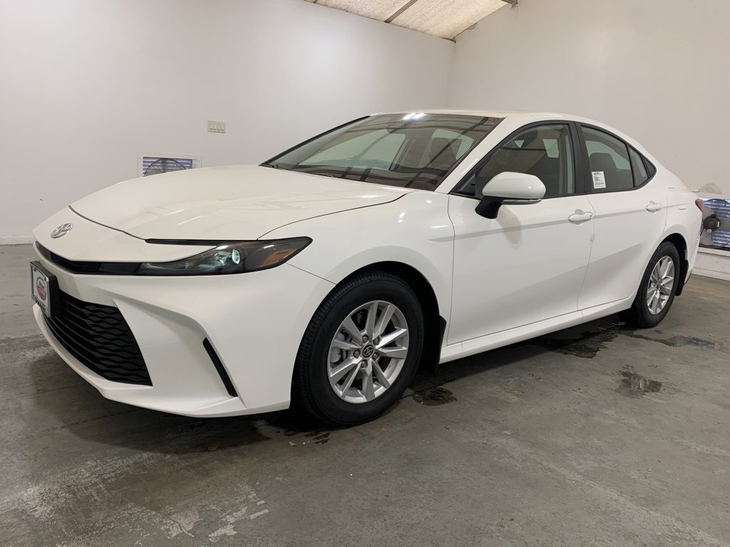 Used 2025 Toyota Camry LE