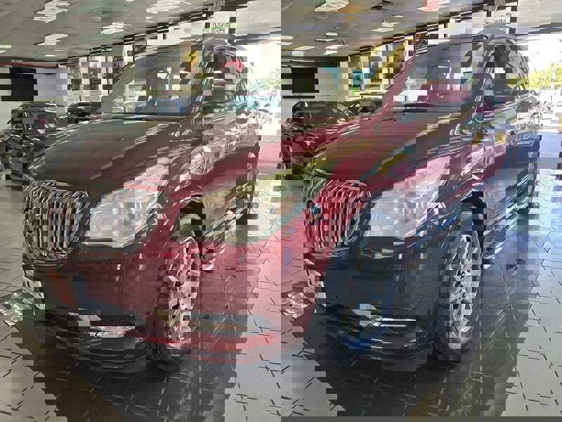 Used 2015 Buick Enclave Leather image 1