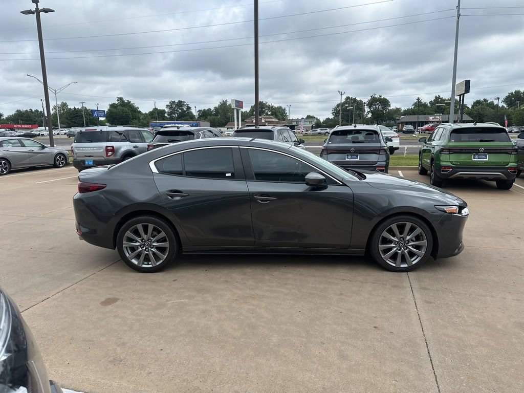Used 2025 MAZDA MAZDA3 s FWD image 4
