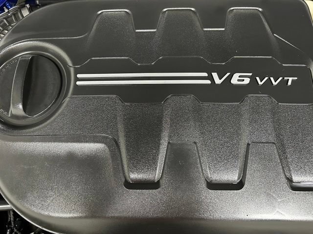 Used 2015 Chrysler 200 C w/ Navigation & Sound Group I AWD/4WD image 10