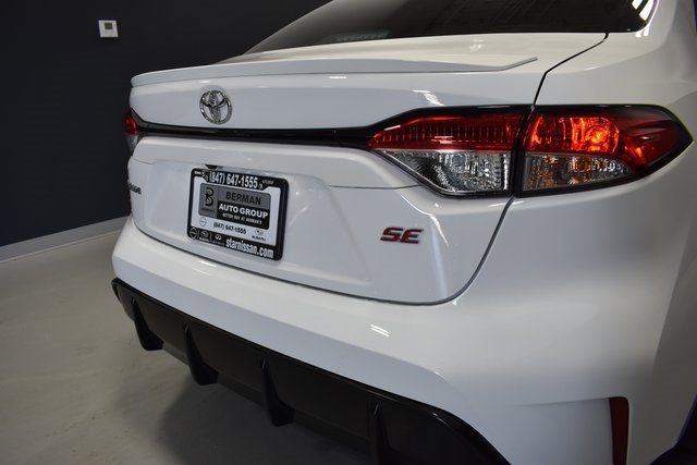 Used 2025 Toyota Corolla SE image 12