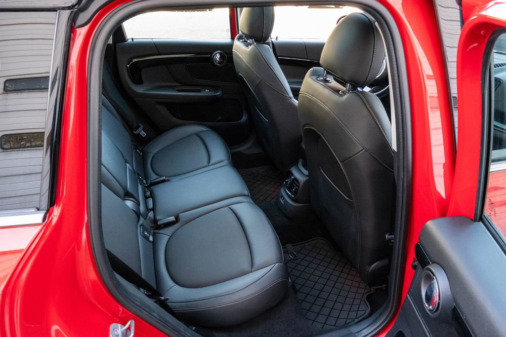 Used 2022 MINI Cooper Countryman S w/ Premium Package image 32