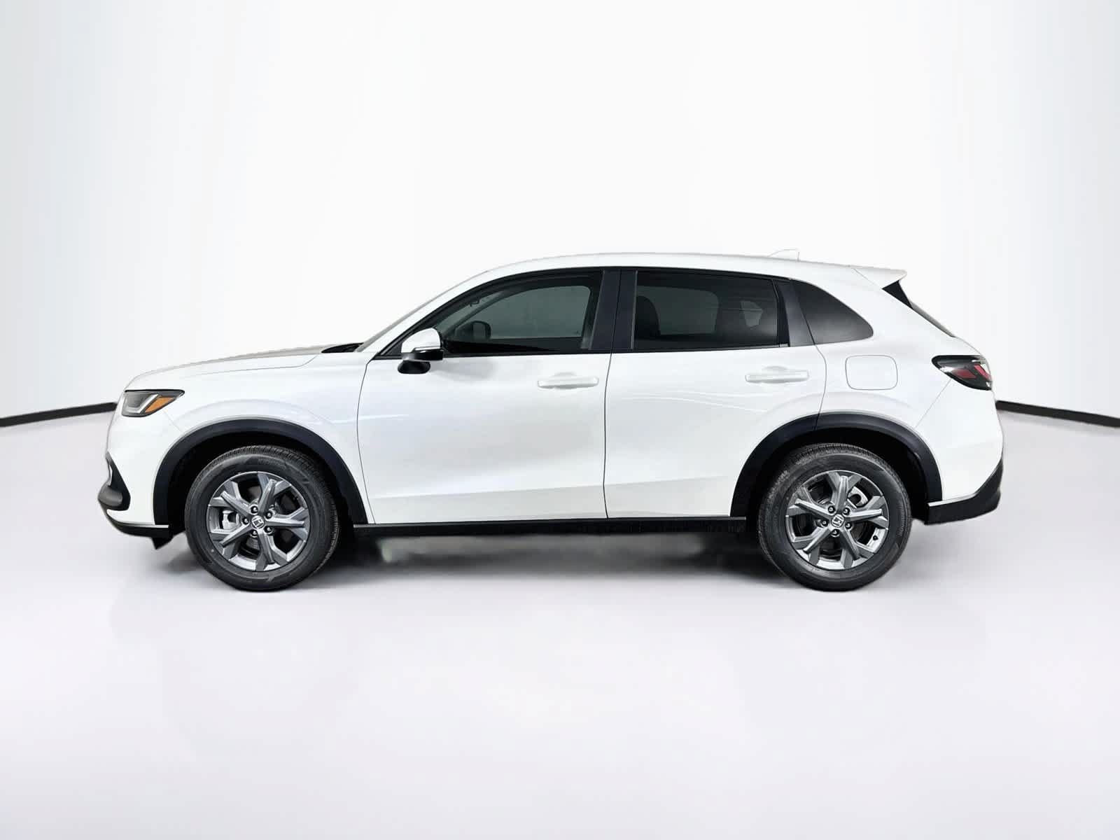 New 2027 Honda HR-V LX image 3
