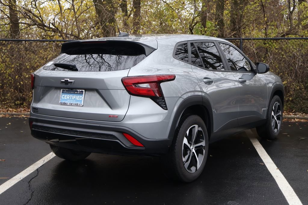 Used 2024 Chevrolet Trax RS image 10