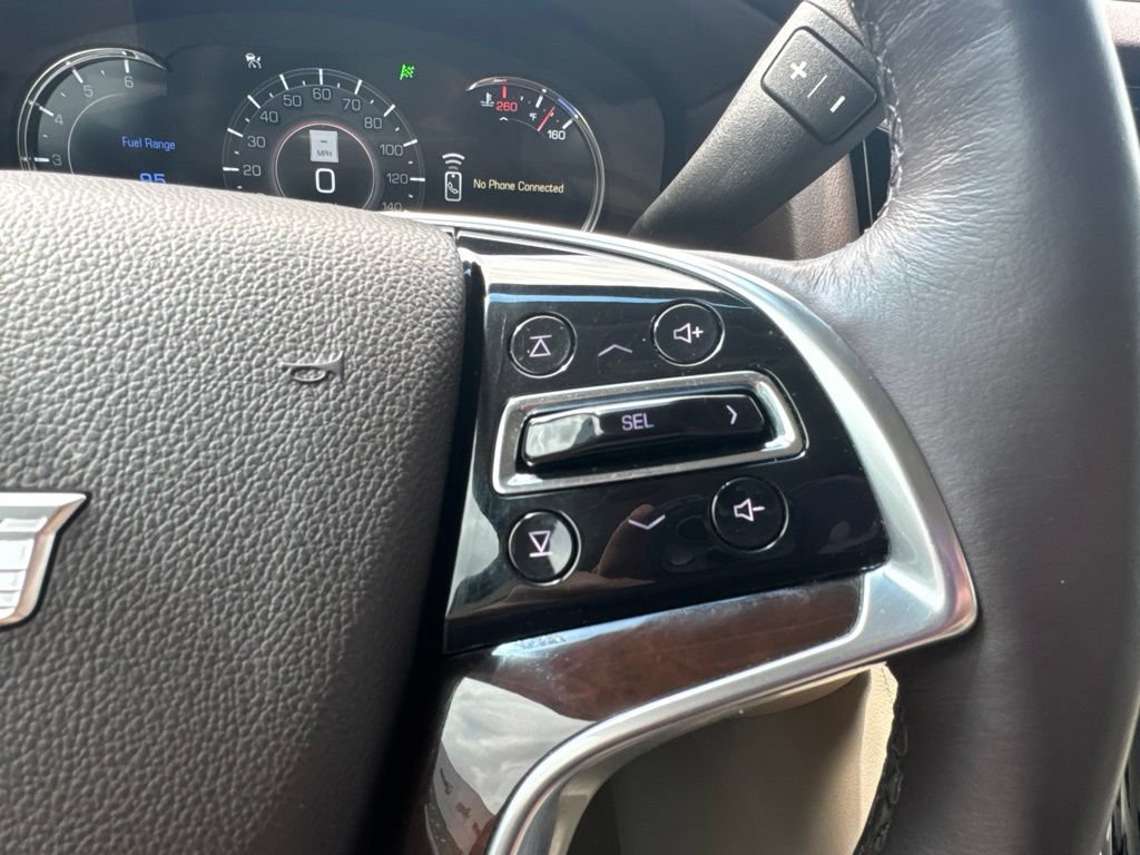 Used 2017 Cadillac Escalade Premium Luxury AWD/4WD image 16