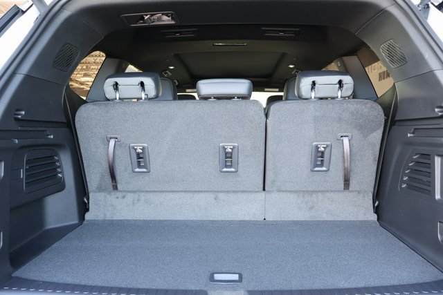 New 2025 GMC Acadia AT4 w/ Luxury Package image 19