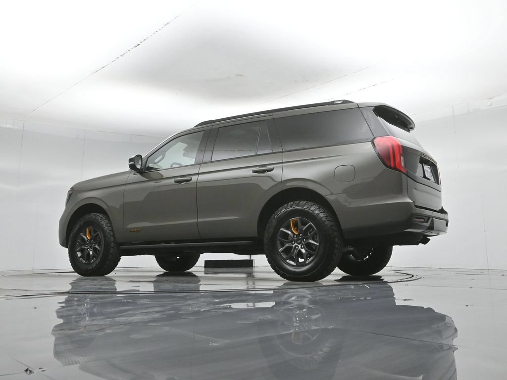 Used 2025 Ford Expedition Tremor AWD/4WD image 54