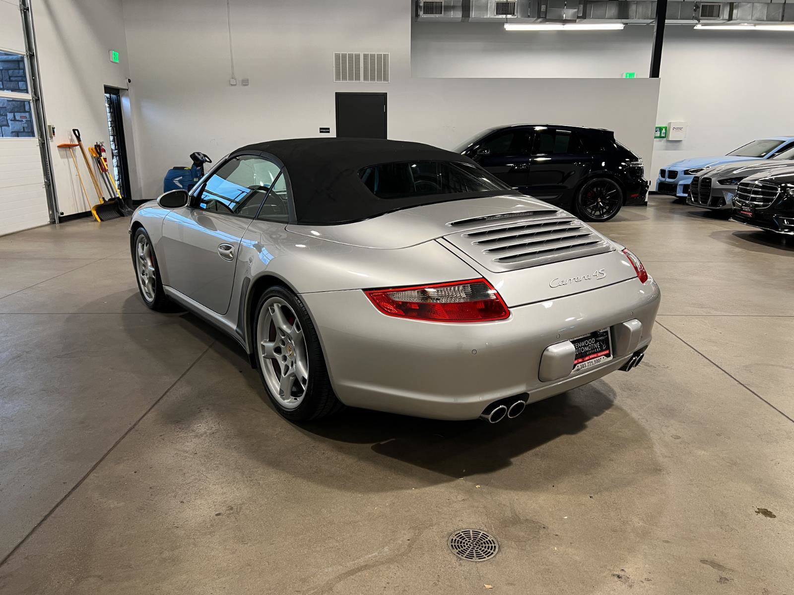 Used 2006 Porsche 911 Carrera 4S image 5